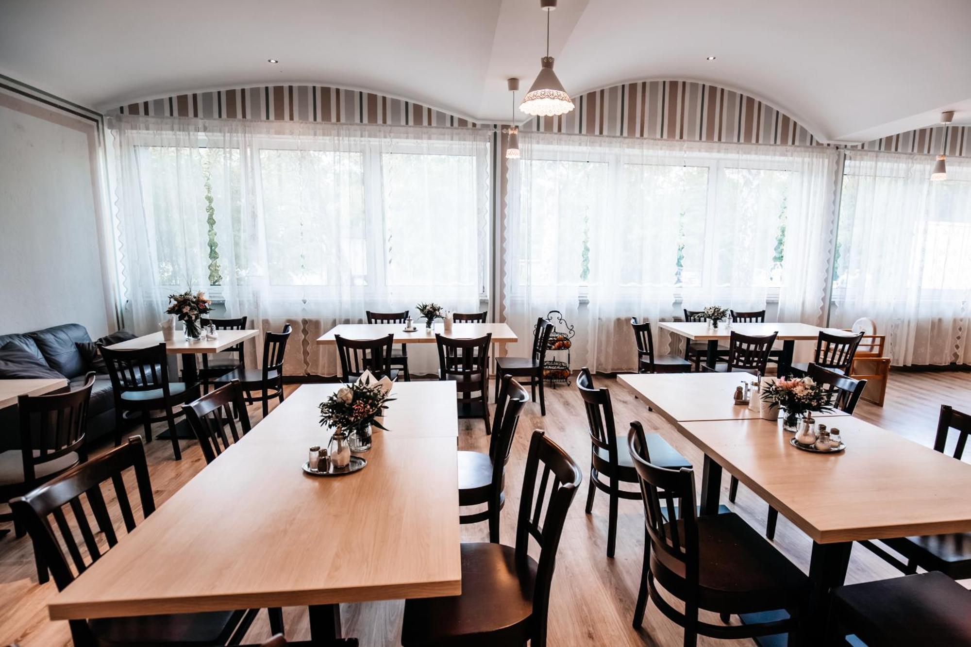 Hotel Am Fluss Heidesee Exterior foto