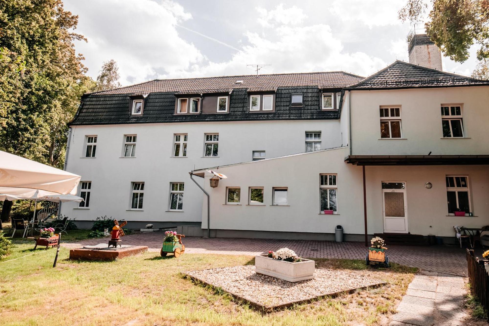 Hotel Am Fluss Heidesee Exterior foto