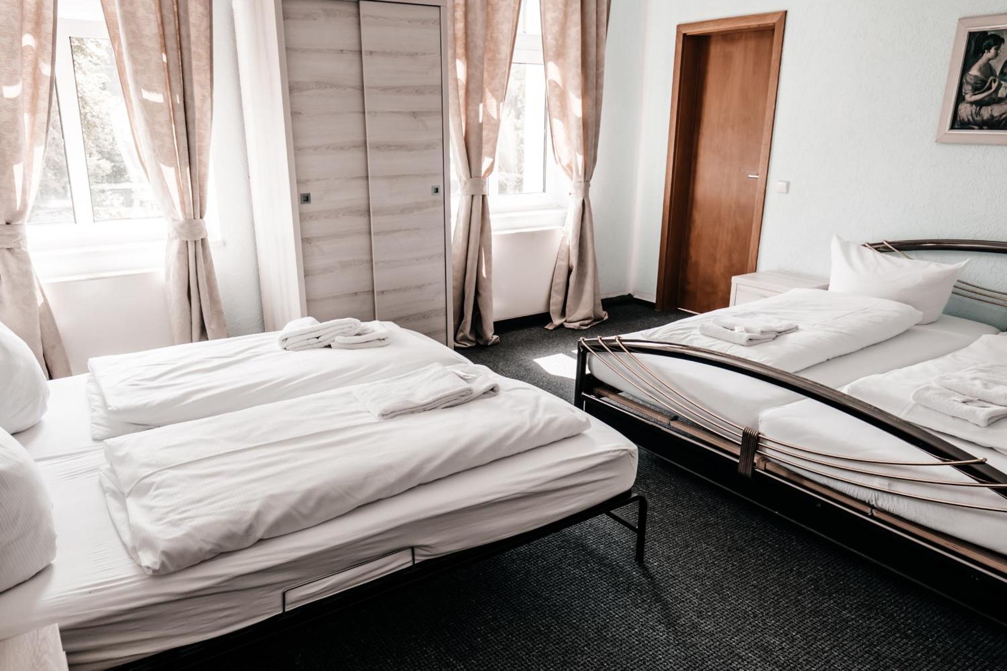 Hotel Am Fluss Heidesee Exterior foto