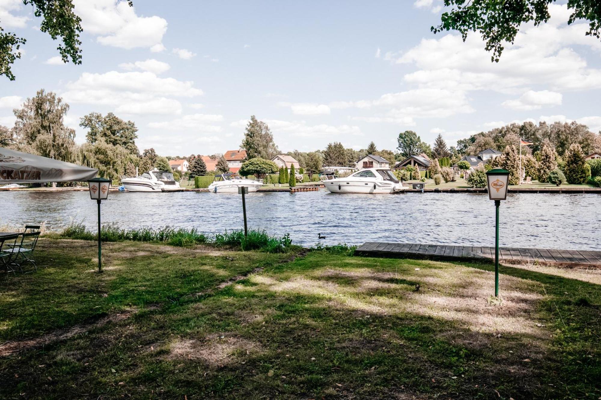 Hotel Am Fluss Heidesee Exterior foto