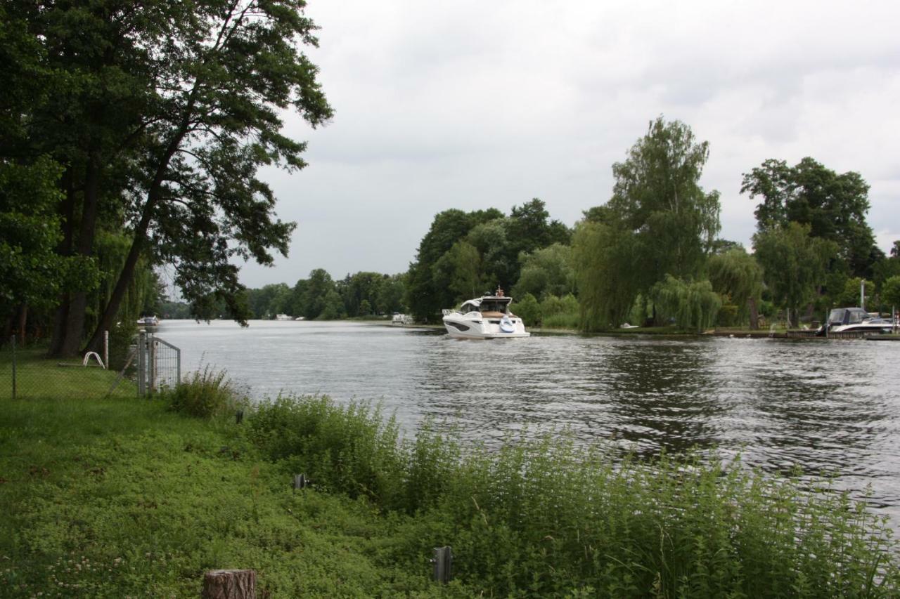 Hotel Am Fluss Heidesee Exterior foto